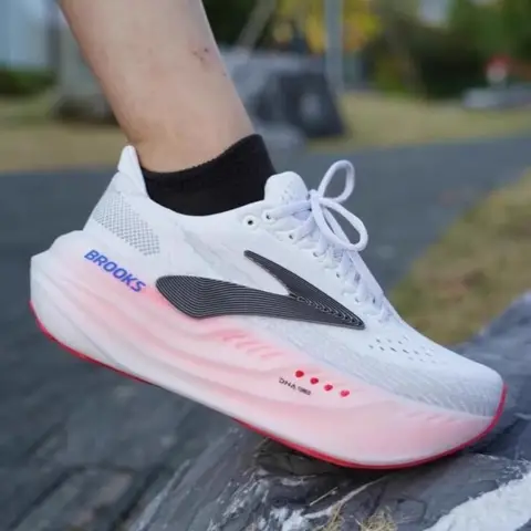 브룩스 남성용 고스트 맥스 쿠션, 뉴트럴 러닝 및 워킹화 20 Brooks Glycerin Max 운동화 남성 및 여성 충격 흡수 여성 러닝 두꺼운 단독 마라톤 레드 캐주얼 스니커즈