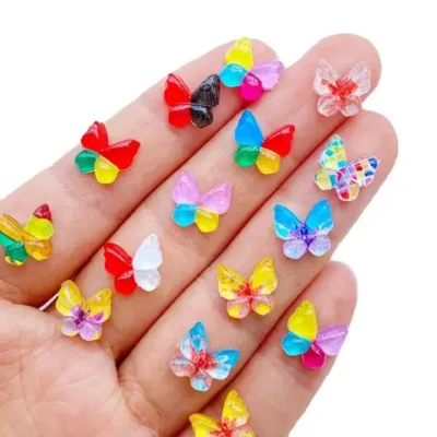 송진 다채로운 미니 크리스탈 나비 네일 아트, 플랫백 라인석 아플리케, DIY 웨딩 스크랩북 장식 공예, 50 개